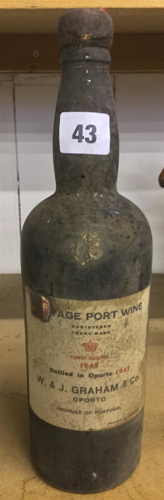 Bottle of vintage port, Finest Reserve 1945, bottled 1947 by W & J Graham & Co